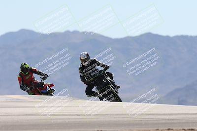 media/Oct-13-2025-Moto Forza (Mon) [[a66d839500]]/3-B Group/Session 4 (Turn 9)/